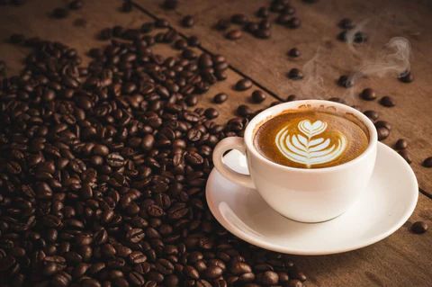 ¿Sabías que tomar café puede alargar tu vida?